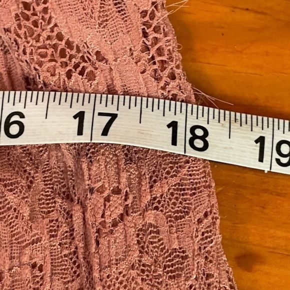 Small Maurice’s blush pink off the shoulder lined lace midi mini dress - Picture 13 of 13